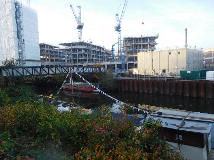 November 2021 near Brentford Dock
